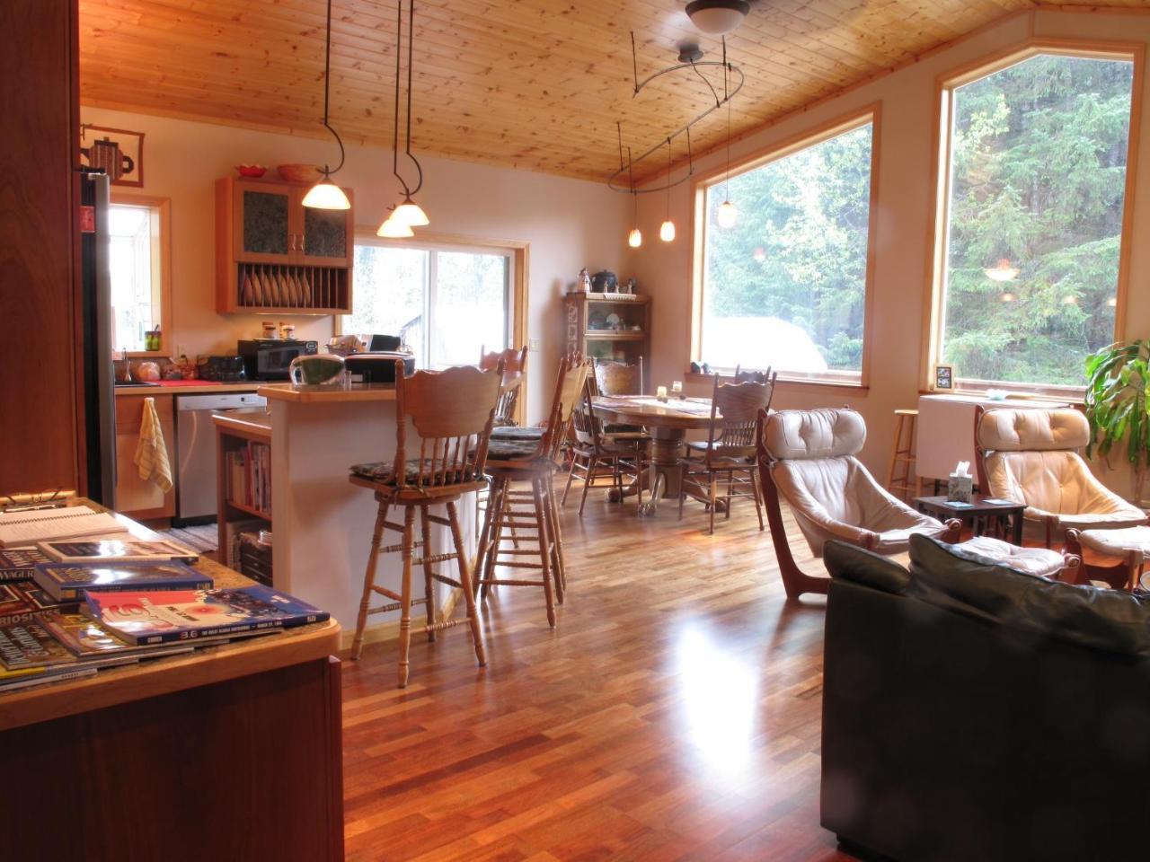 Glacier Creek Lodging Seward Kültér fotó
